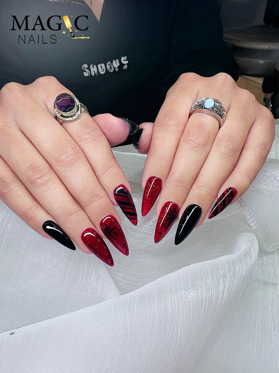 Magic Nails 